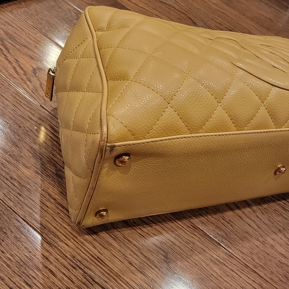 Authentic Chanel biege caviar bowling bag - Picture 7 of 7